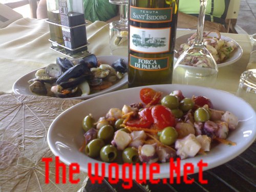 antipasto olive verdi e polpi gamberi