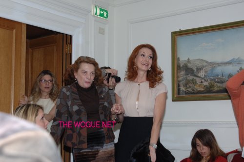 raffaella curiel gigliola curiel e valeria mangani haute couture conferenza stampa roma gennaio 2012
