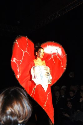 molaro gianni sfilata il cuore gennaio 2012 roma alta moda